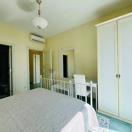 Groove'n'grove Bed & Breakfast