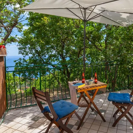 Bed & Breakfast Groove'n'grove 3*