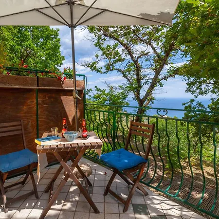 Groove'n'grove Bed & Breakfast Sant'Agata sui due Golfi