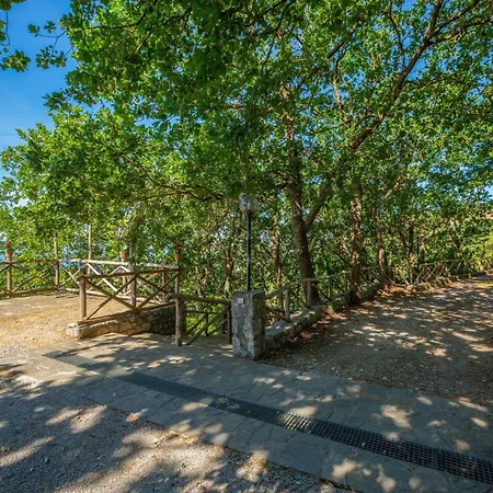 Groove'n'grove Bed & Breakfast SantʼAgata sui Due Golfi